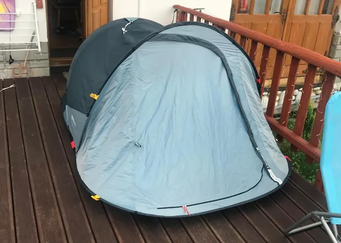 Camping Zakopane Willa Skoczek Oferta Nie Dotyczy Noclegu W Pokoju ,W Namiocie Reczniki Woda Mineralna , Koldra Poduszki Lub Spiwory
