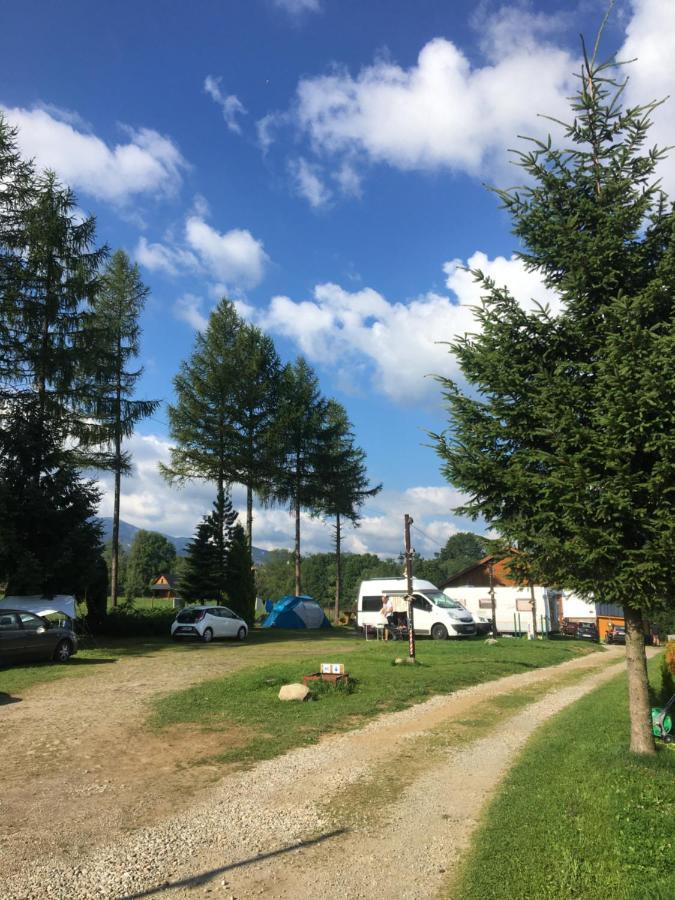 Skoczek Nie Dotyczy Noclegu W Pokoju ,w Namiocie Reczniki Woda Mineralna , Koldra Poduszki Lub Spiwory * Zakopane