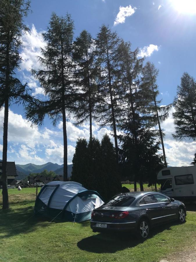 Skoczek Nie Dotyczy Noclegu W Pokoju ,w Namiocie Reczniki Woda Mineralna , Koldra Poduszki Lub Spiwory * Zakopane